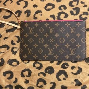 Brand new LV pochette!